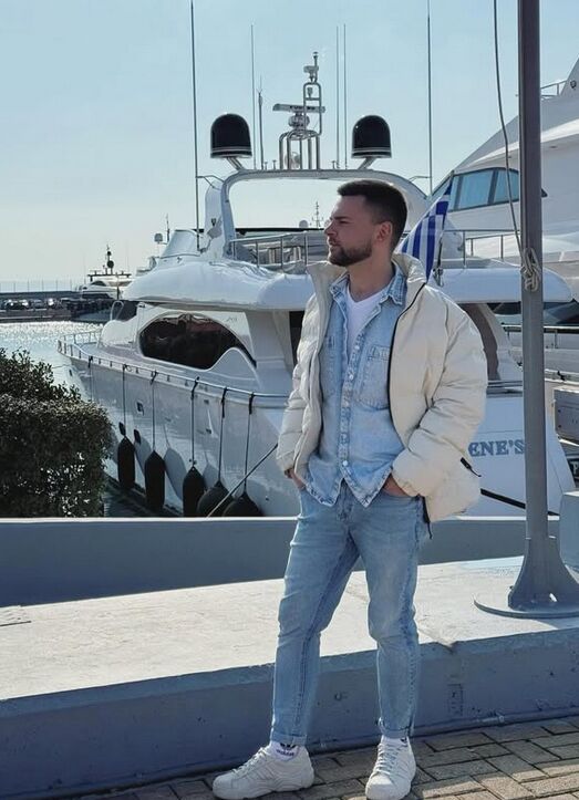  48185327  Sergey, 36 ,    