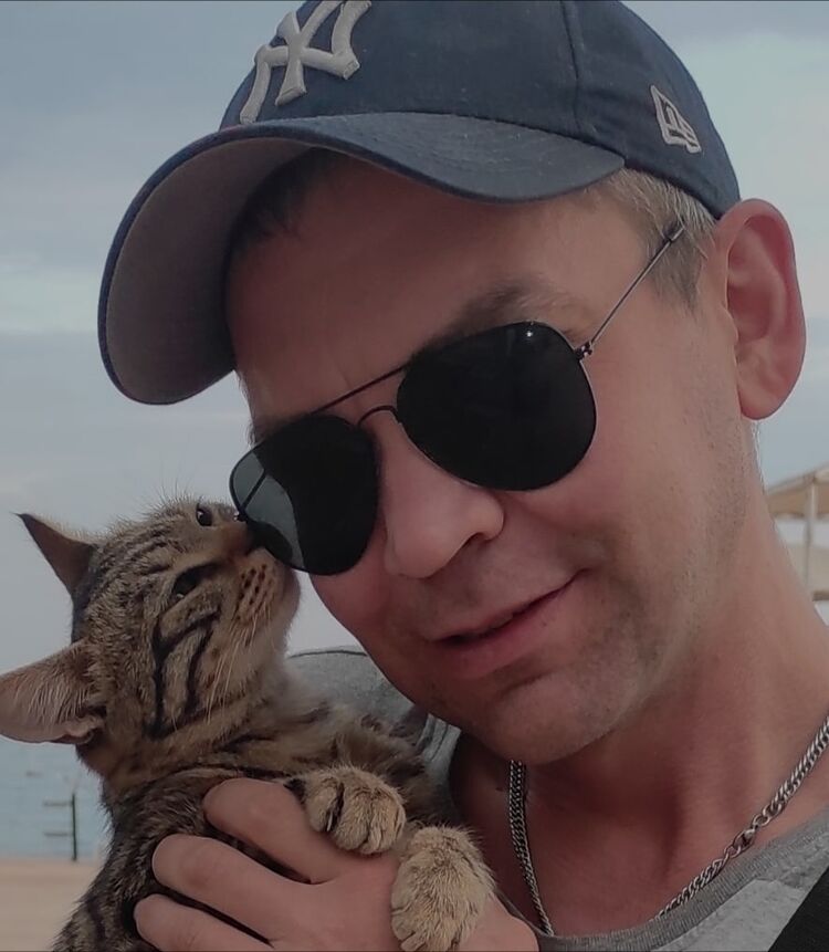  ,   Maks, 38 ,   ,   