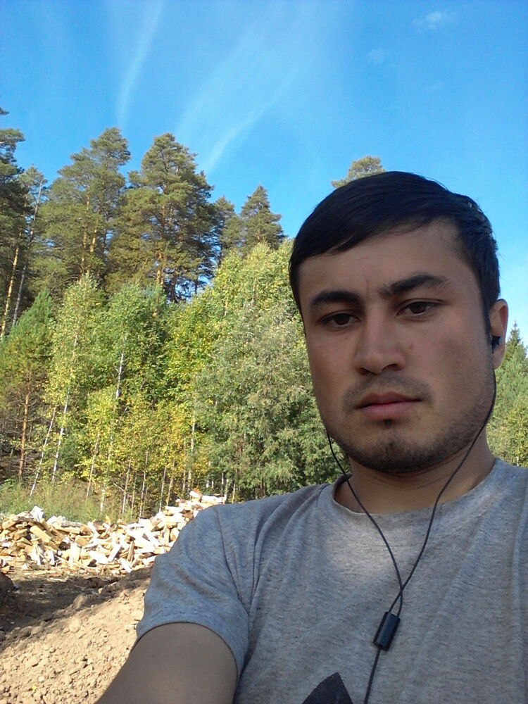  13773427  Dima, 31 ,    