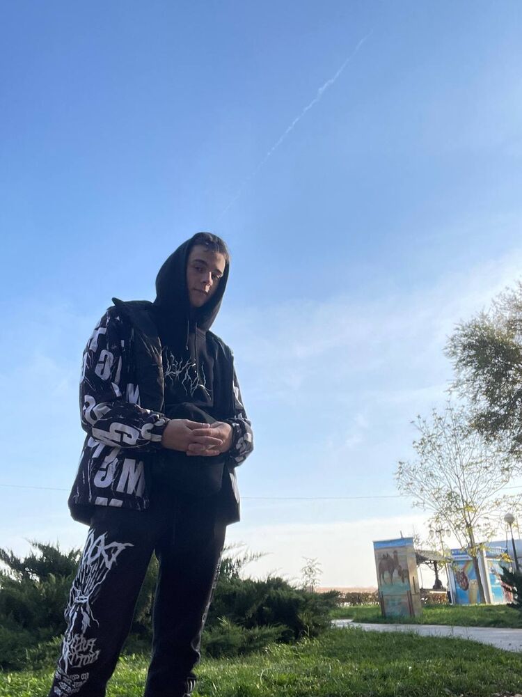 ,   , 24 ,   ,   