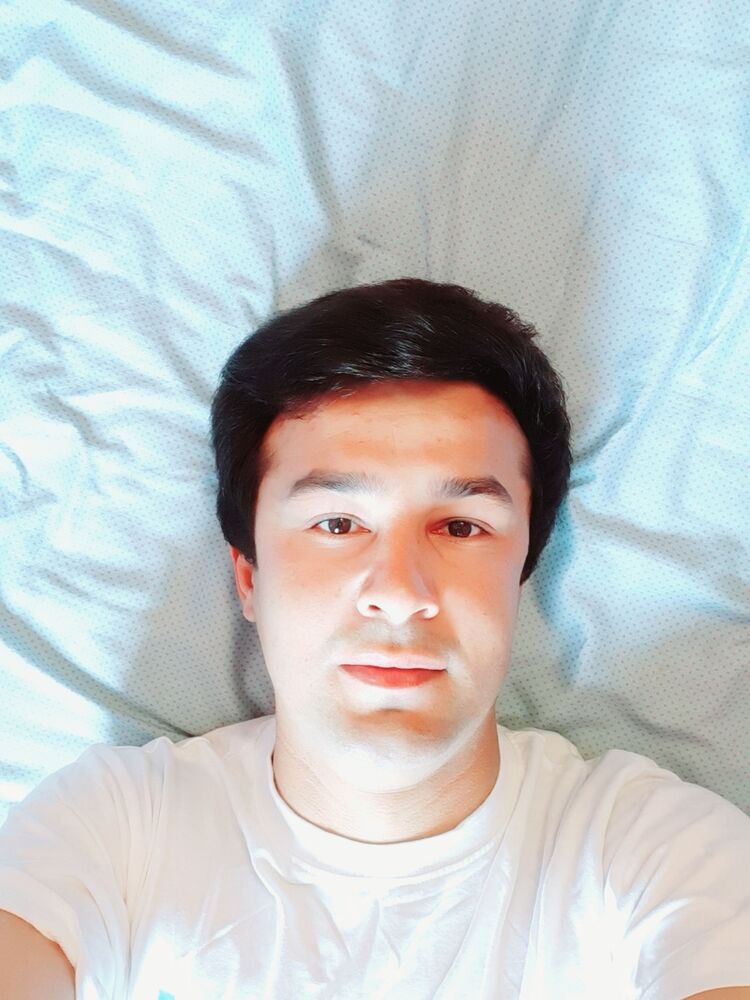  ,   Artur, 37 ,   ,   