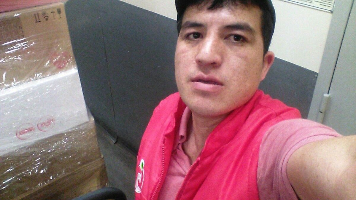  14574587  RAVSHANBEK, 42 ,    -