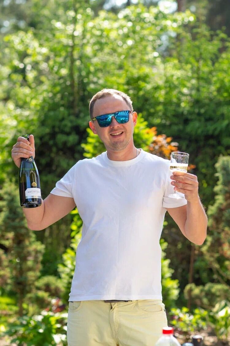 ���� 52750597 ������� ���, 37 ���, ���� ���������� � �����-����������