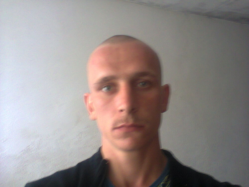  5937817  Saska, 36 ,    