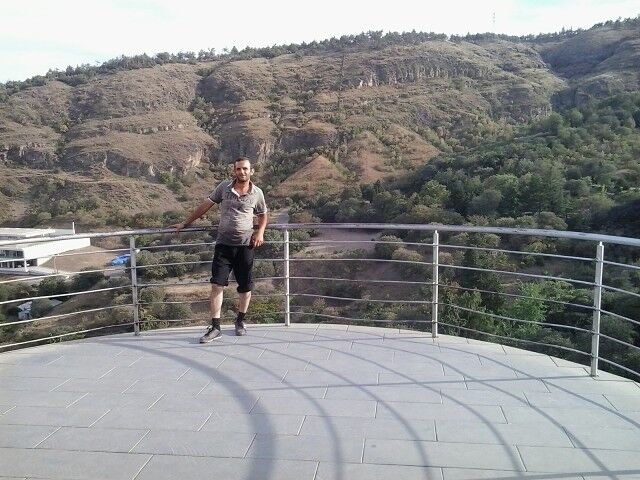  ,   Jek, 42 ,   ,   , c 