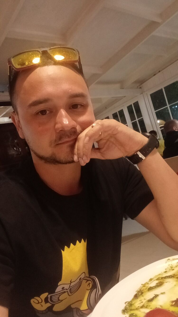  28530967  , 34 ,    