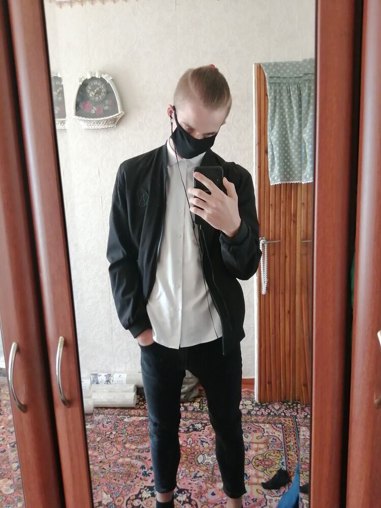  ,   BlackRoze, 27 ,   ,   , c 