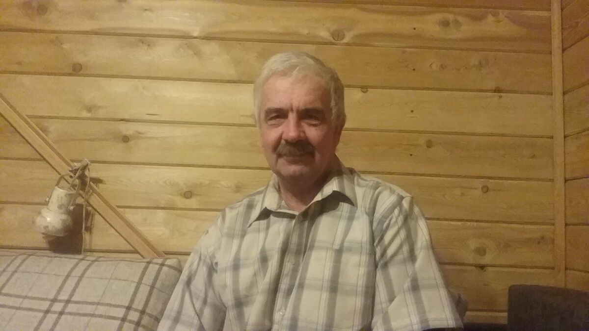  8351237  Oleg, 35 ,    -