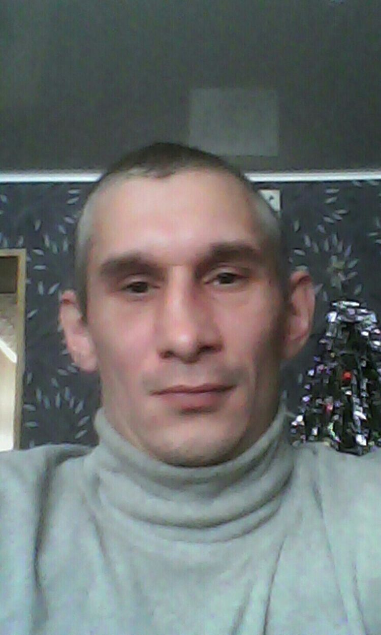  33087477  , 44 ,    