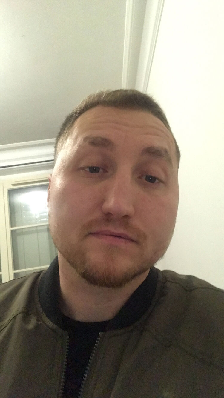 ���� 55622827 ������� ������, 27 ���, ���� ���������� � Palais-Bourbon