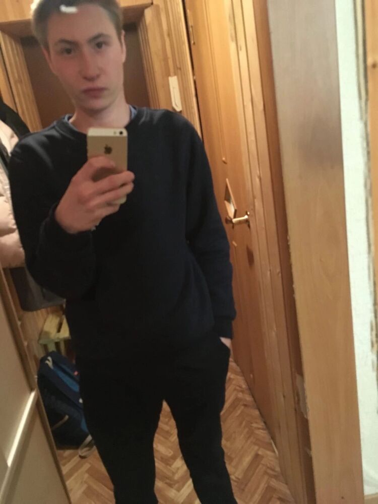  32449137  , 28 ,    