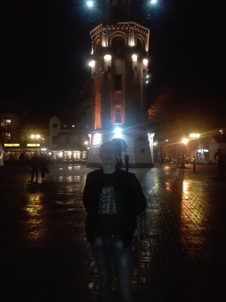  18422637  Andrii, 39 ,    Tychy