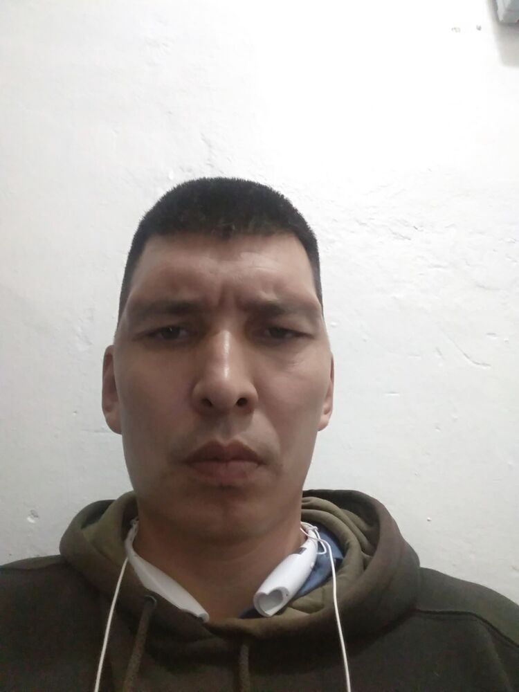  15180167  , 45 ,     