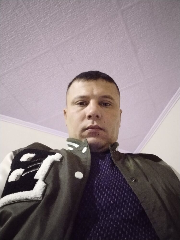  36497057  , 33 ,    