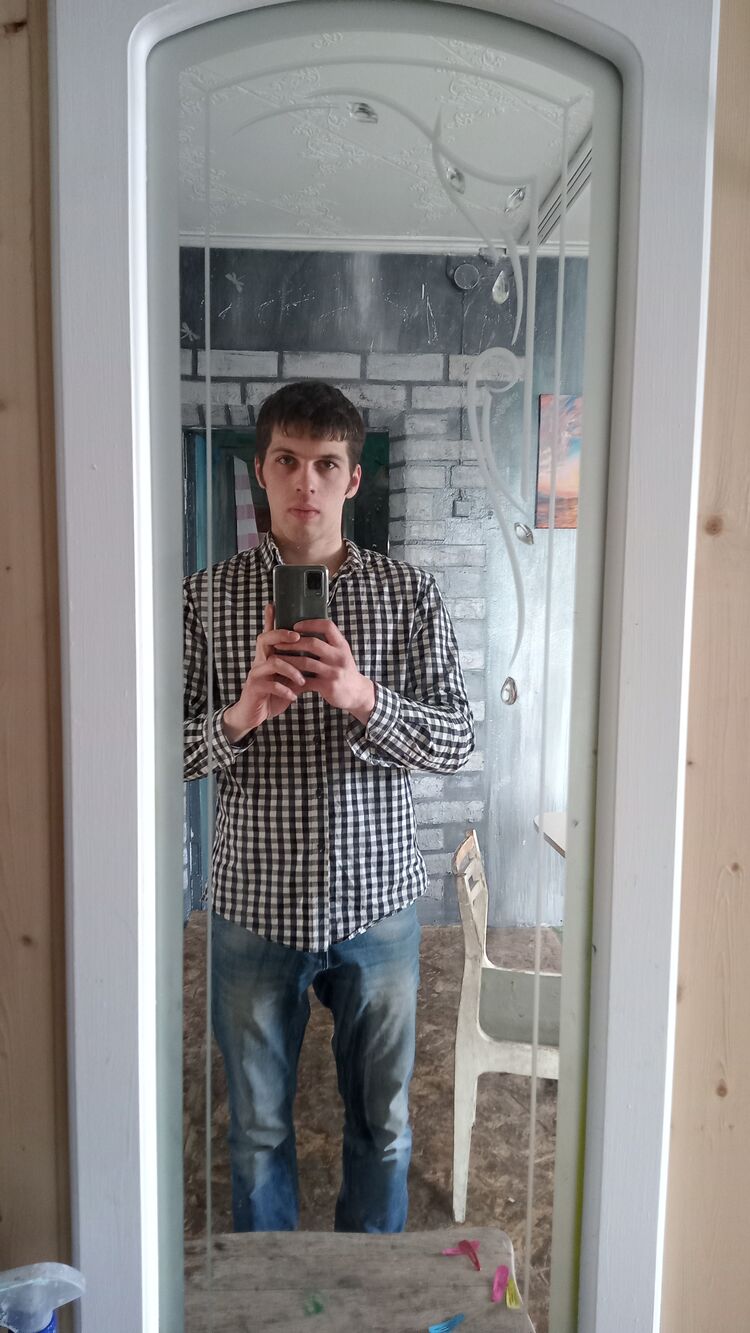  26560137  Sergey, 30 ,    