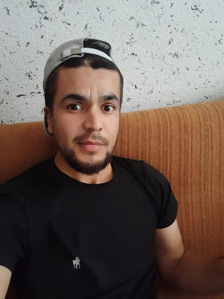  29003497  Amell, 30 ,    -