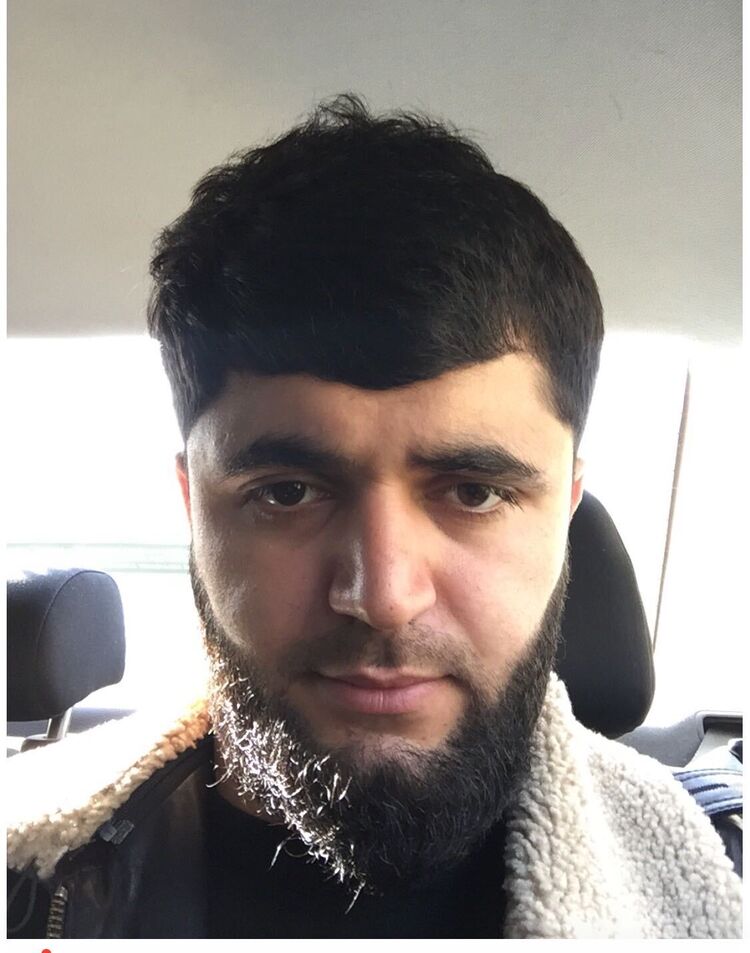 ,   Ali, 26 ,   ,   