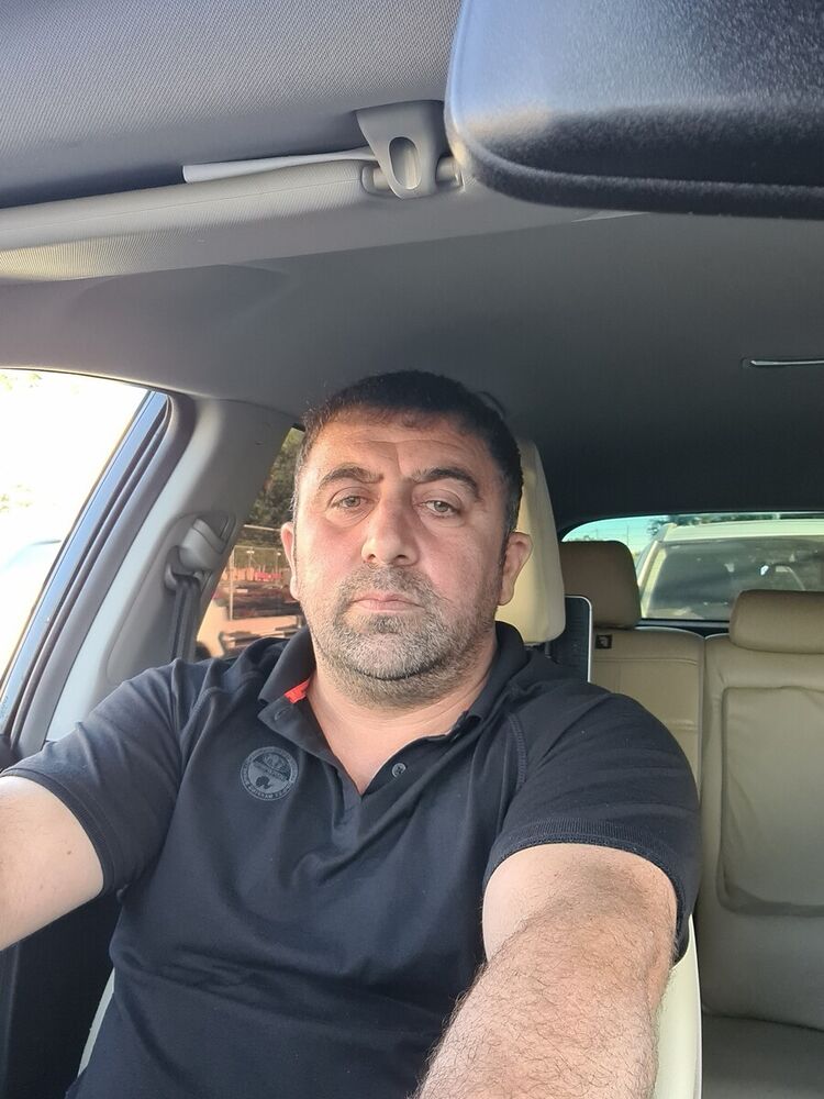  22069857  Roman, 48 ,    Holon