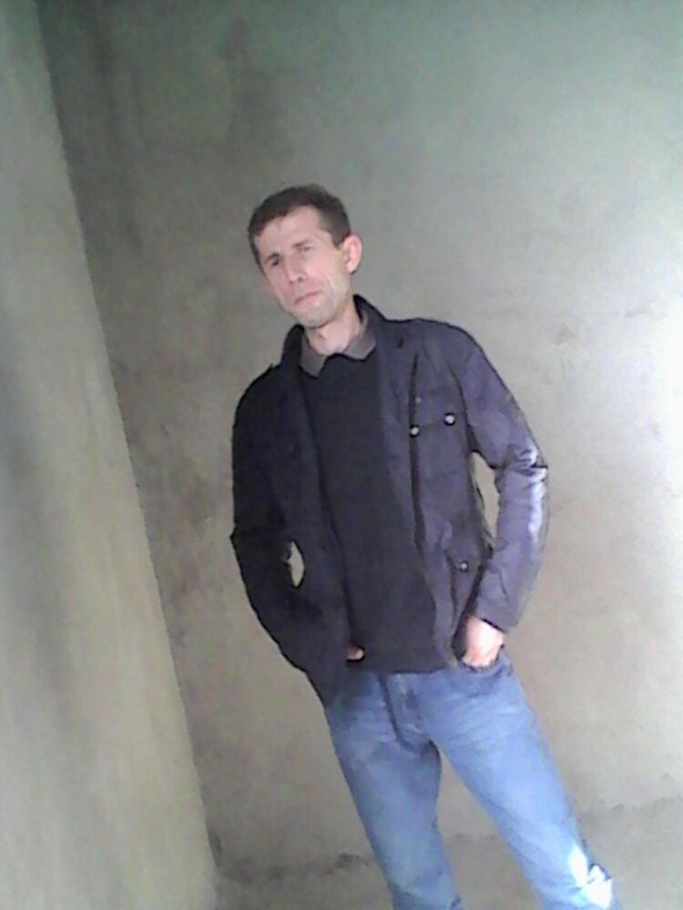  ,   Anvar, 41 ,   ,   , c , 