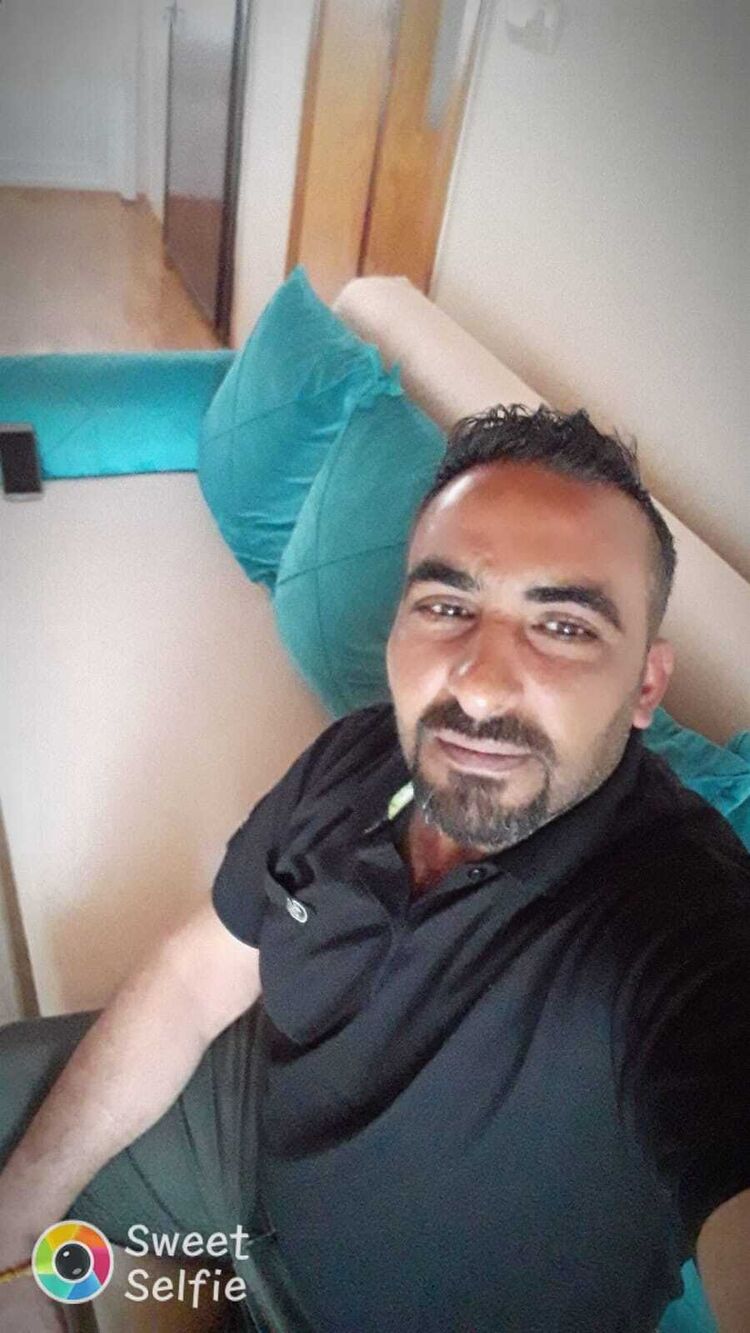  54727137  Arda, 46 ,    