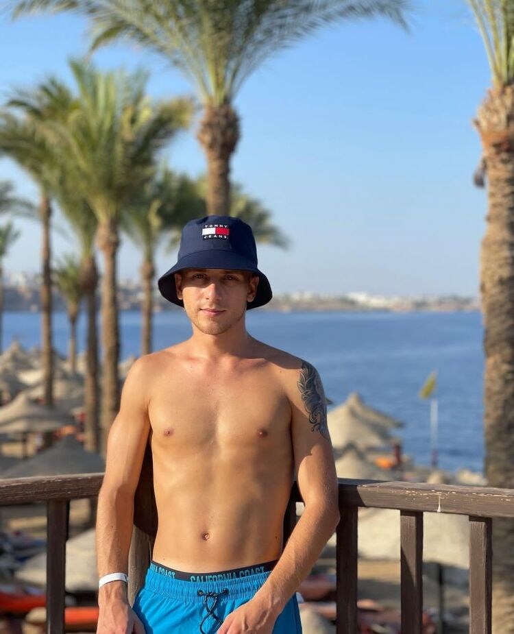 ���� 42287747 ������� ���������, 32 ����, ���� ���������� � ������