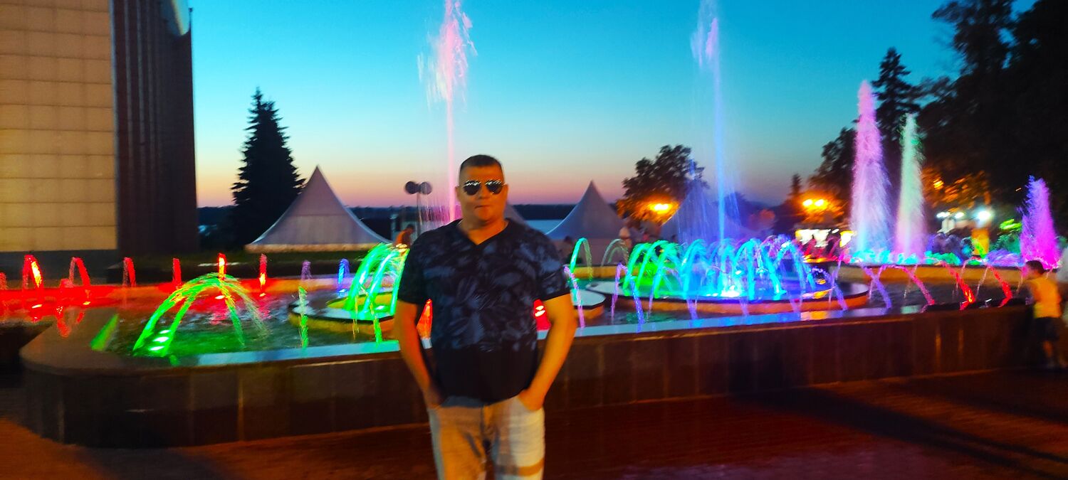  ,   Sergio, 39 ,   ,   , c 
