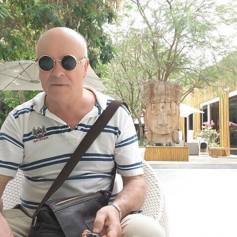  21345027  Michael, 103 ,    