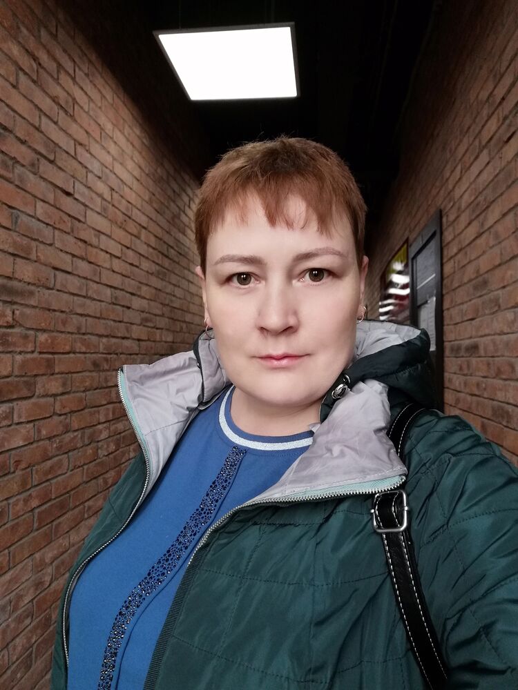  25264667  Ekaterina, 42 ,    