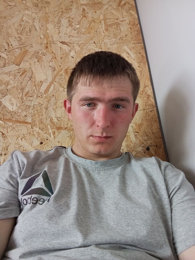  42798147  , 27 ,    