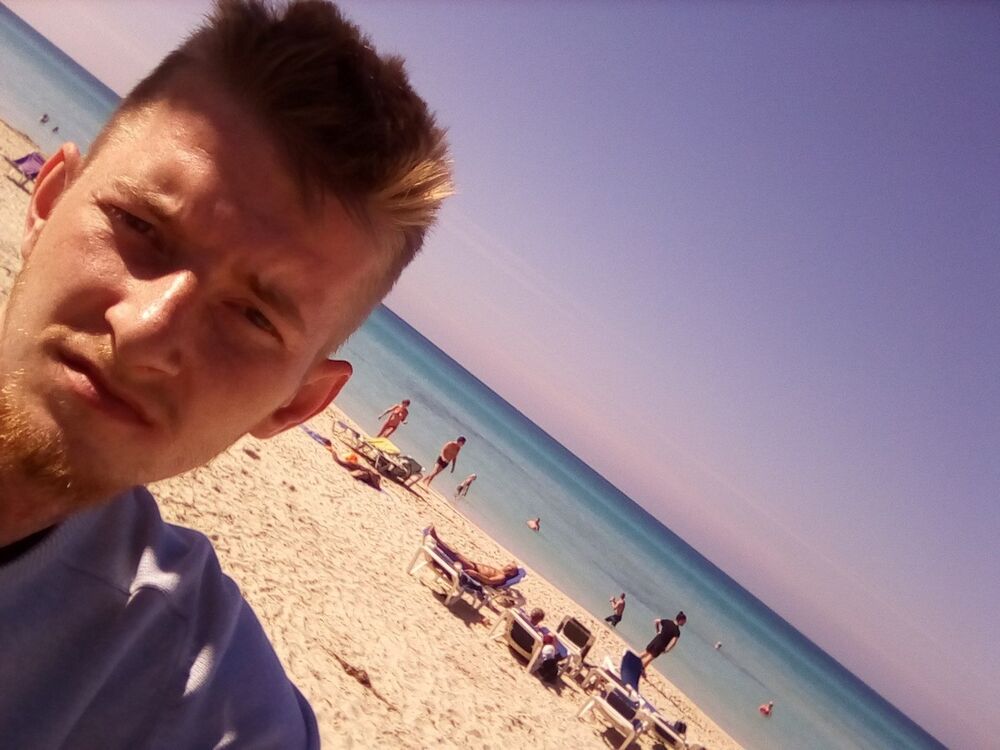  ,   Andrei, 31 ,   ,   , c 