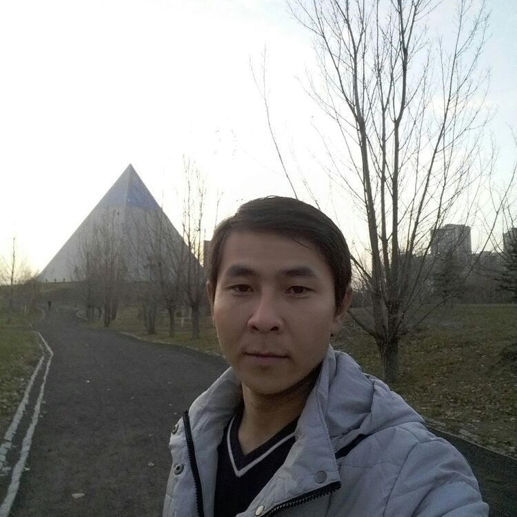 ,   Erzhan, 35 ,     , c 