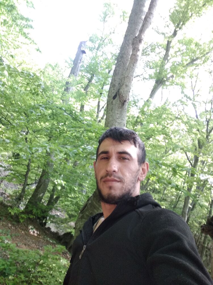  27051087  Maxo, 33 ,    