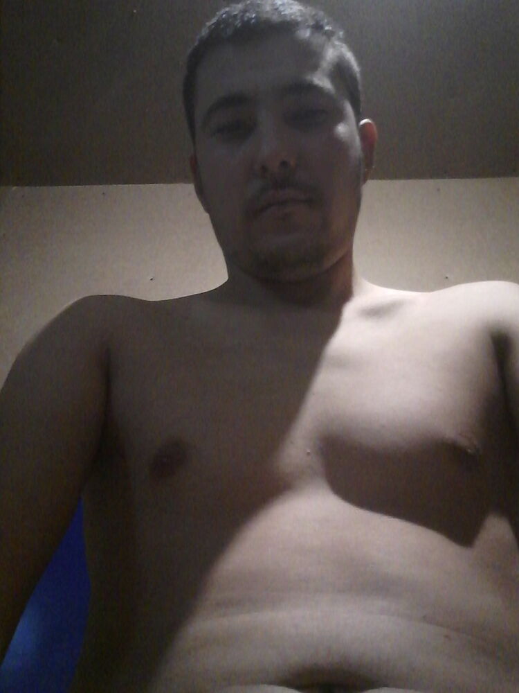  18841277  AZIK, 34 ,    