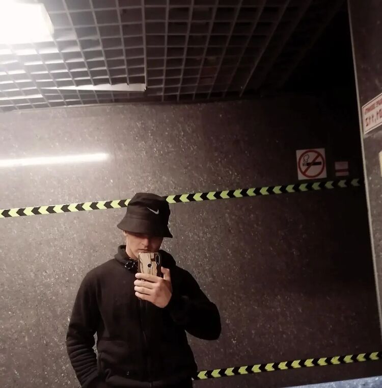  ,   , 24 ,   ,   