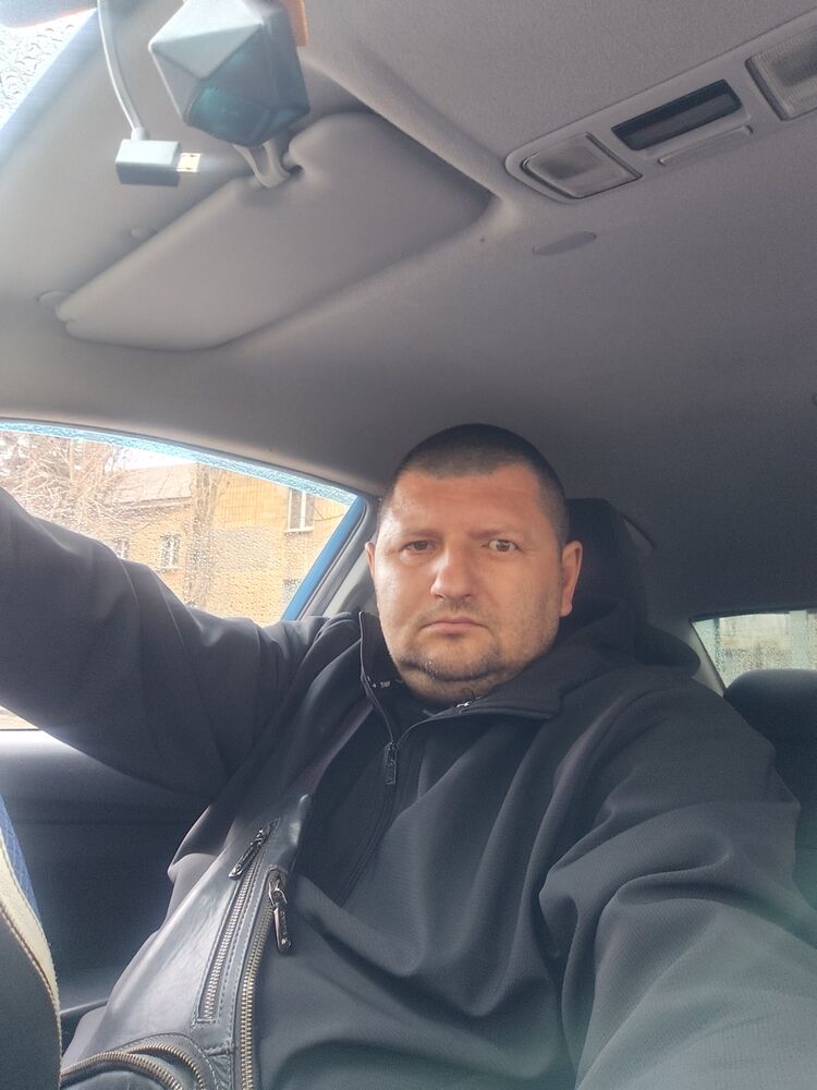  51233917  , 46 ,    
