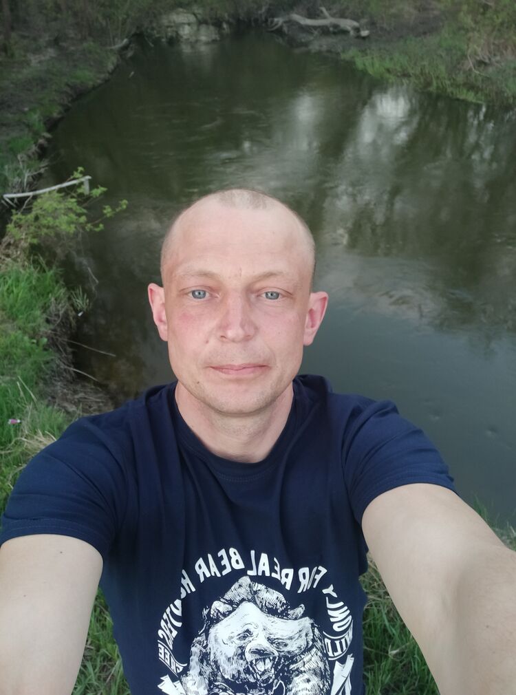  28815377  , 40 ,    