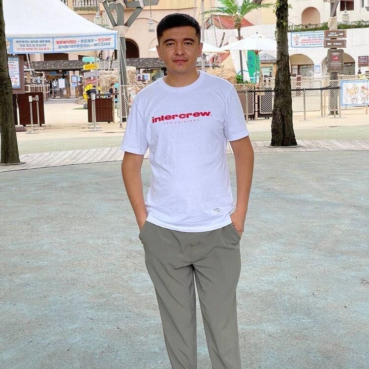  29806857  Jahon, 32 ,    