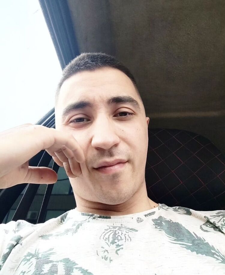  52815307  , 27 ,    