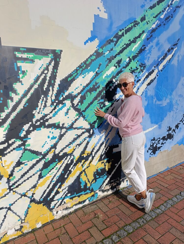  ,   Helena, 54 ,   ,   