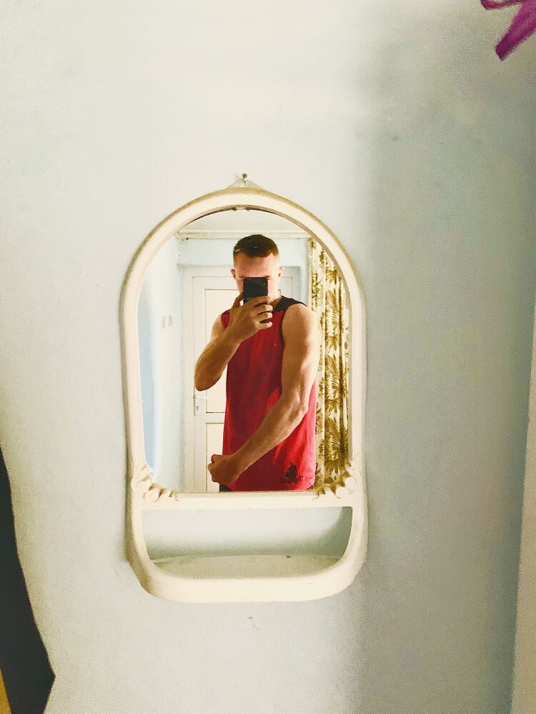  43067737  , 27 ,    