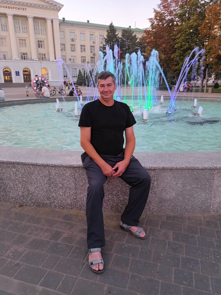  53537617  Sergey, 46 ,    