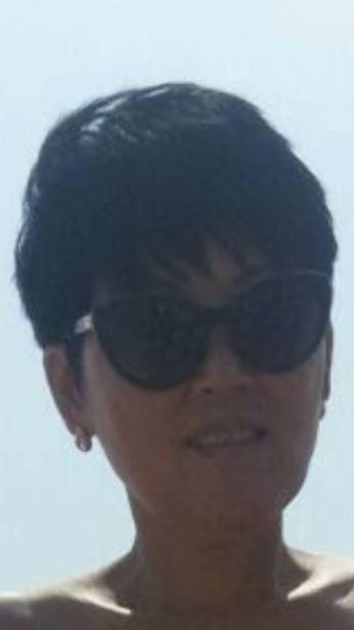  46273907  Izabella, 59 ,    