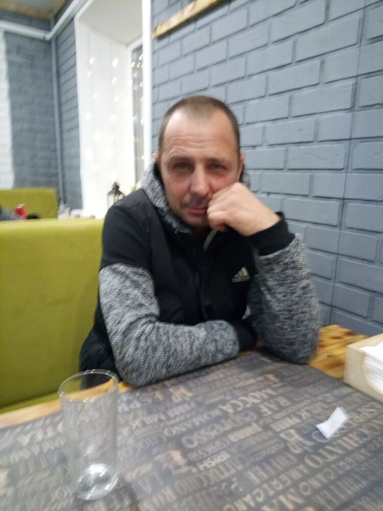  38640967  , 49 ,    