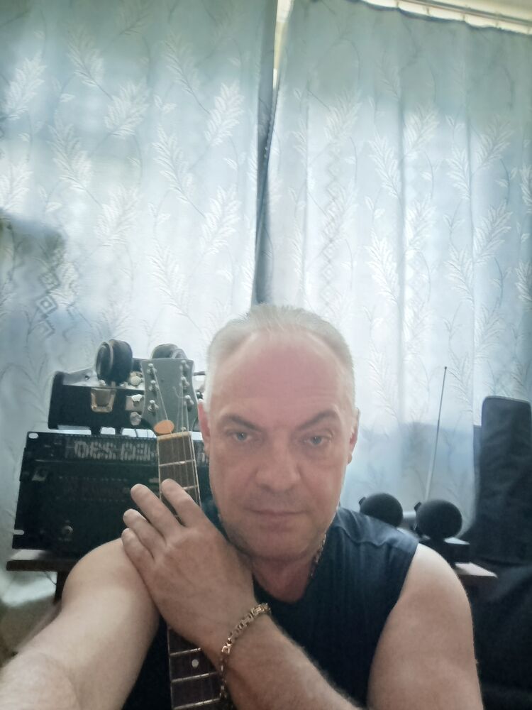  45942587  , 57 ,    
