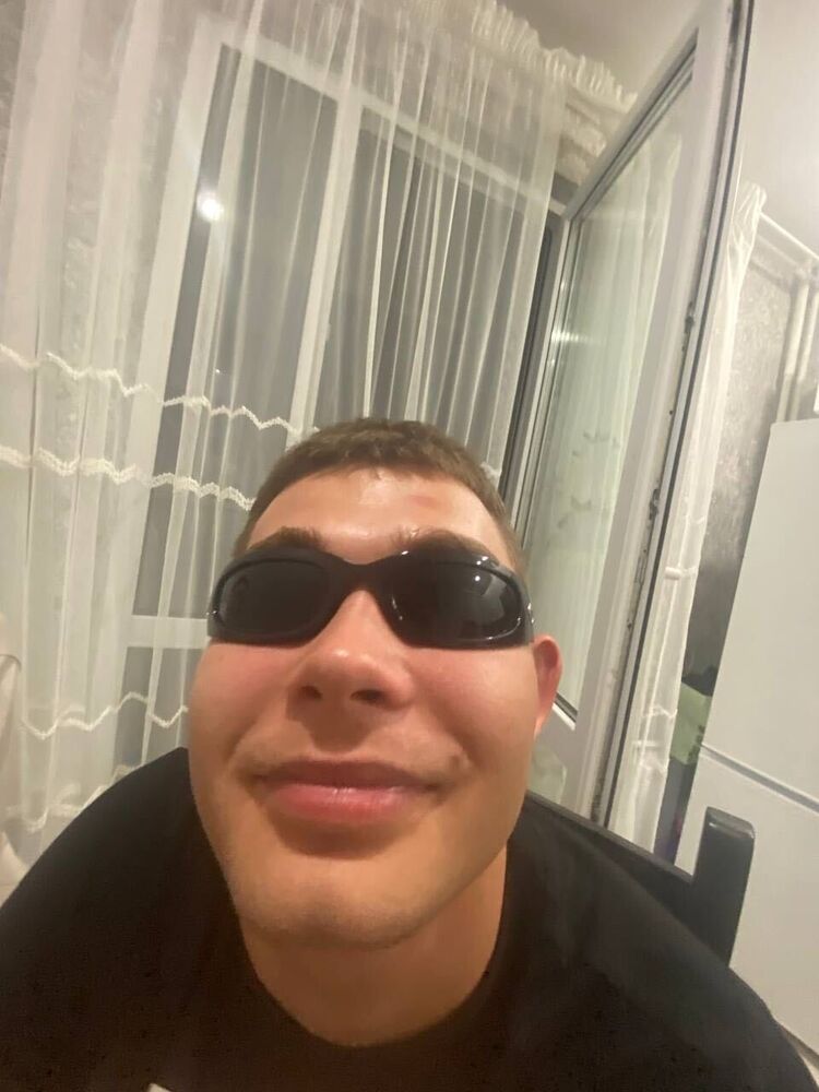  37569687  , 23 ,    