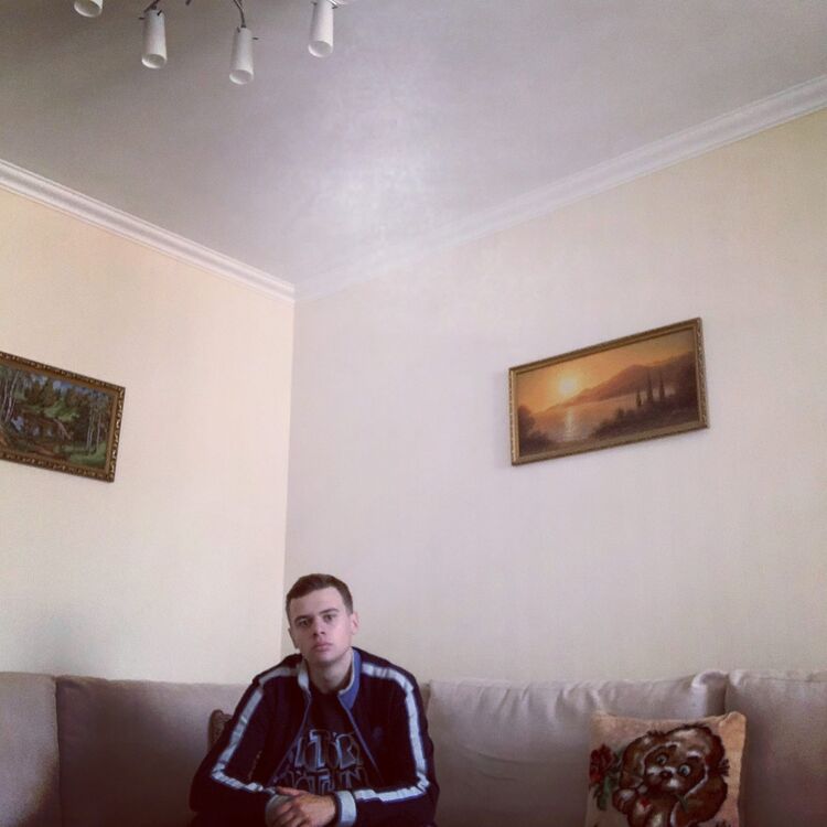  41693647  , 24 ,    