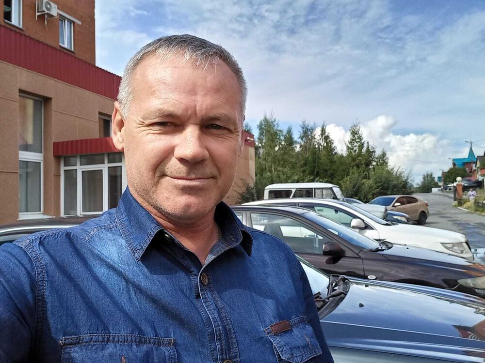  31974777  , 53 ,    -