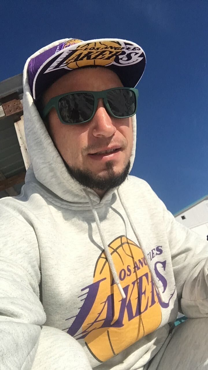  38989217  , 34 ,    