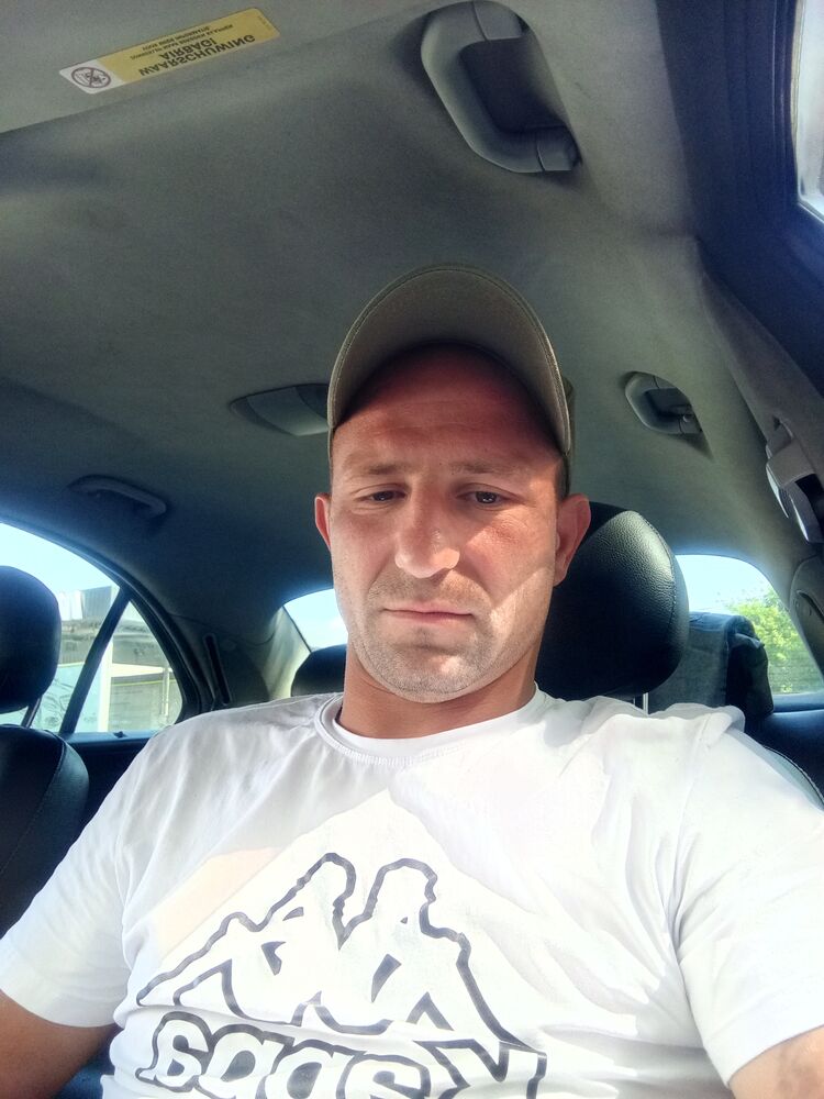  44883677  , 35 ,    