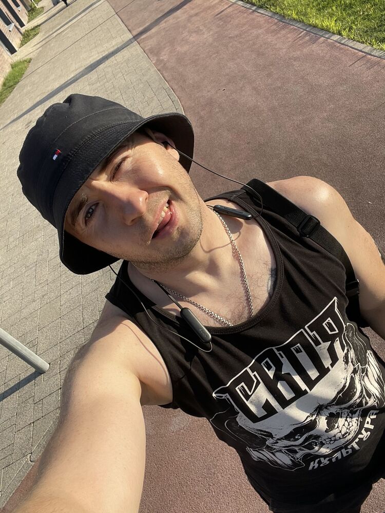  53577947  , 33 ,    --